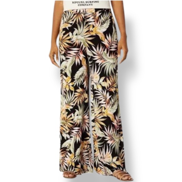 4/$20 RIP CURL Havana Beach Pant - Picture 2 of 7